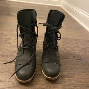 Sorel Joan Of Arctic